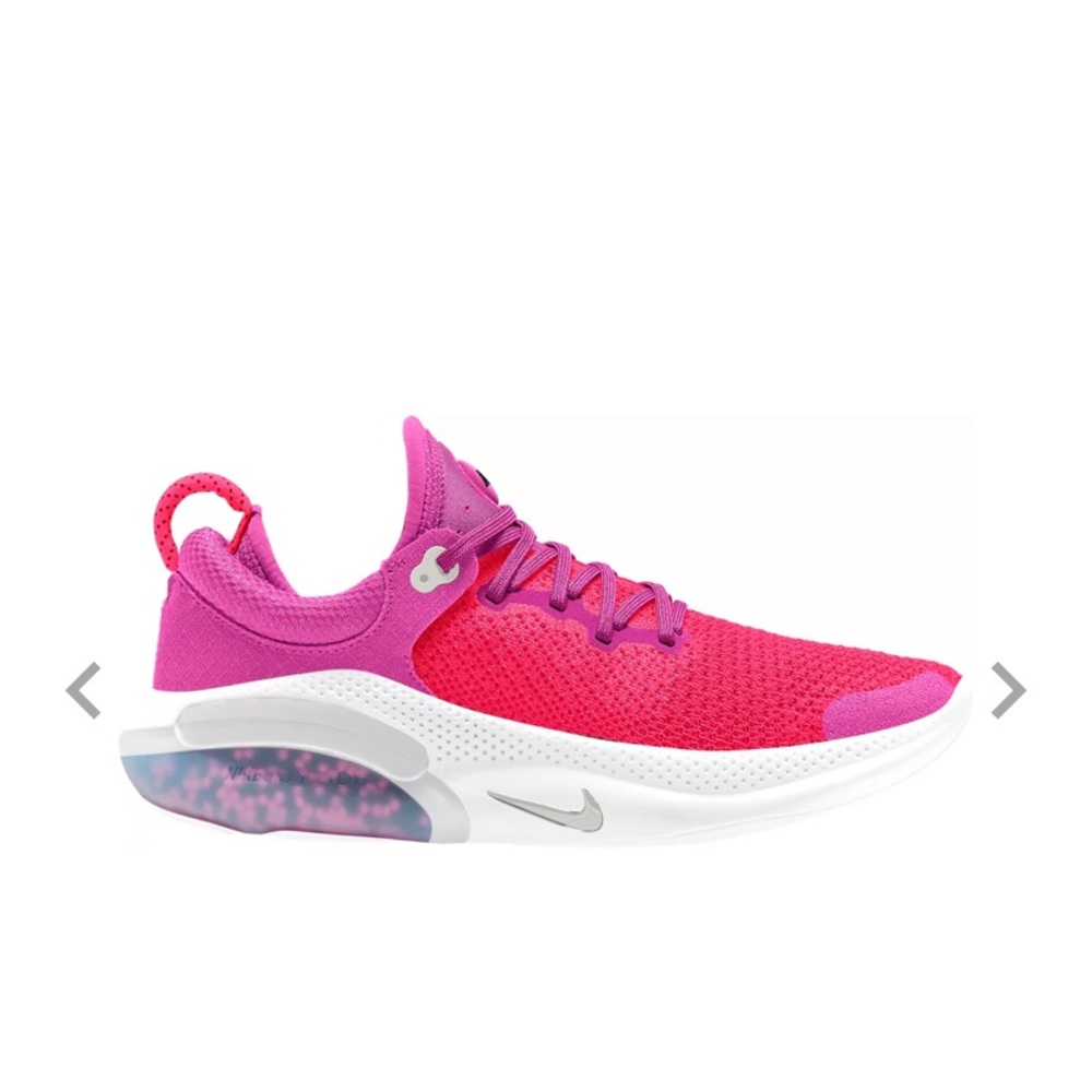 NIKE JOYRIDE FLYKNIT IN PINK